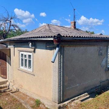 Продам дім. Вул.Грушевського,17.