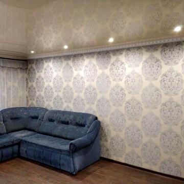 Сдаю 1 квартиру, 4/9 Космонавтов 98, 4000 гр плюс ком.услуги