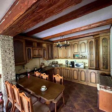 Довгострокова оренда 4к Дім Чарнецького вулиця