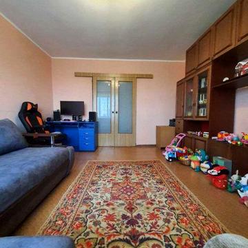 Продам 3 к. квартиру ж/м Северный, ул. Семафорная, 32