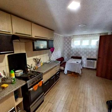 Продам 1/2 дома в Солоницевке