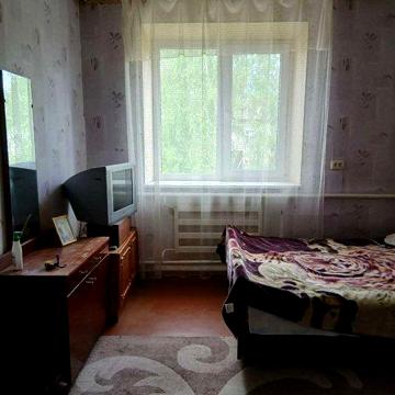 Продам квартиру  50 м.кв. Кутузова з меблями