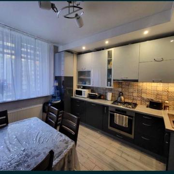 Власник . Продам 2-х кімнату квартиру 59,1 кв.м - тепла і затишку !!! ЖК «Нова Буча «