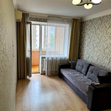 Здам 1-кімнатну квартиру в центрі
