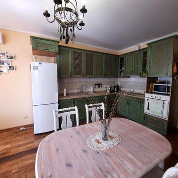 Продаж двокімнатної квартири Кривоноса, стильна,иемонт,меблі