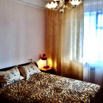 Ентузіастів вул., 7/2