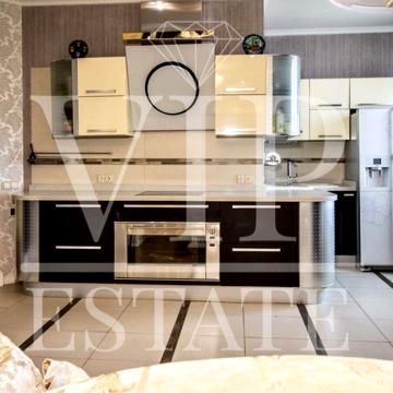 Инвестиционная продажа, 3 к.кв.,135 м.кв., ЖК Олимп, Авантаж, Культуры ЖК Олимп