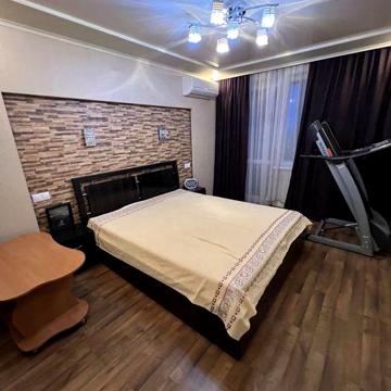 Сдам 3 комнатную квартиру , Метро Масельского