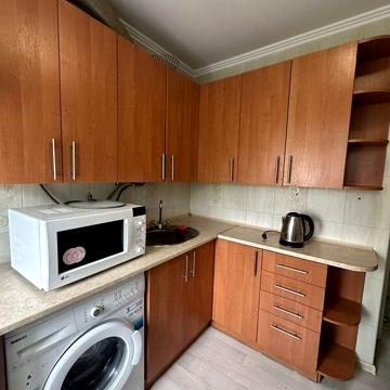 Довгострокова оренда 1к Квартира Замкова вулиця