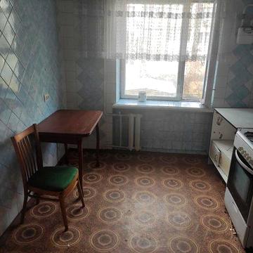 Сдаётся трёхкомнатная квартира на Ютз с частичной мебелью