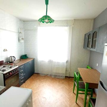 Гарна 1к. квартира з меблями та технікою.