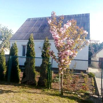Продам будинок з меблями