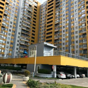 Продам 1 ком. квартиру . Свежий ремонт.
