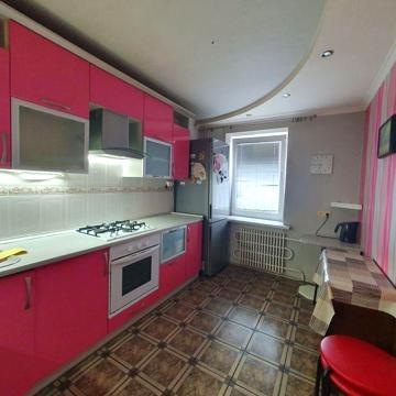 Сдам 2х к.кв метро Холодная Гора