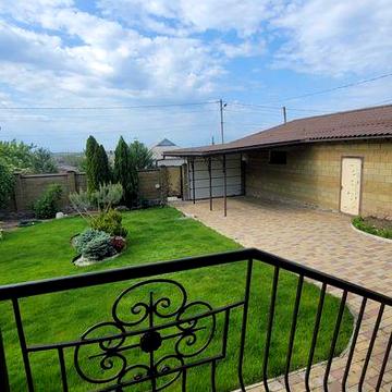 Пропоную найкращий варіант будинку в Марганці. Район Інститут.