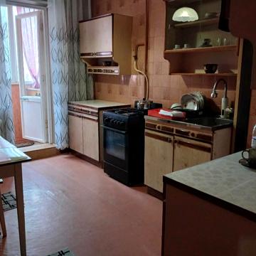 Академіка Корольова вул., 115