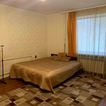 Оренда квартири, вул. Короленка 1