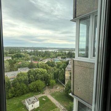 Продаж 3к кв на 129 кварталі