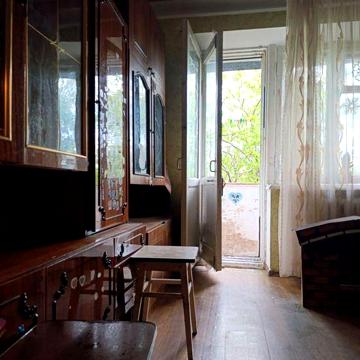 Продам однокімнатну квартиру у Вишневому 33м2