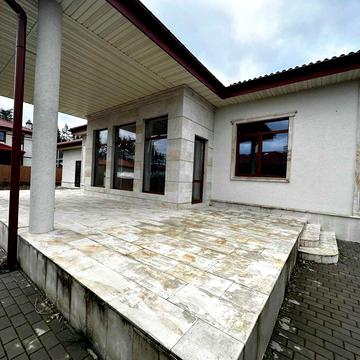 Якісний будинок в закритому котеджному містечку Бучі