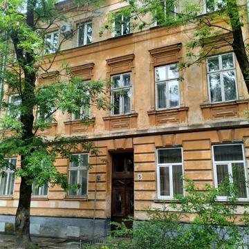 Центр, Левицького, 1кім.-45м.-400,$