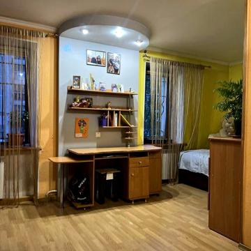Продам квартиру з автономним опаленням
