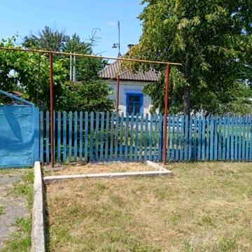Продається будинок в смт Казанка