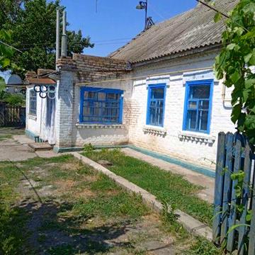 Продається будинок в смт Казанка
