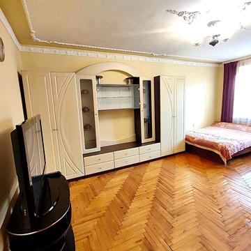 Продається 3-кімн чешка на вул. Південно-Кільцева (Верх, район Кварц)