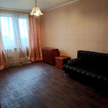 Сдам 2-комнатную квартиру возле метро Масельского