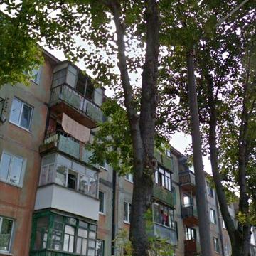 Продам 4 ком. квартиру. Р-н Украины. Ул. Слисаренко. Площадь 68кв.м.