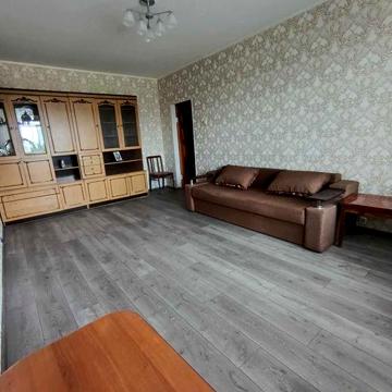 Сдам 2к.квартиру. Харьковское шоссе 63,м.Харьковская, м.Бориспольская.