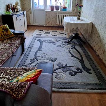 Продам 2 комн.кв по пр.Юбилейный. (403189)