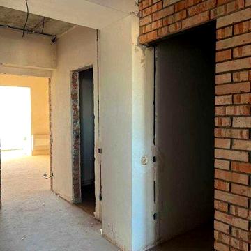 Продаж 2к квартири в новобудові з коміркою