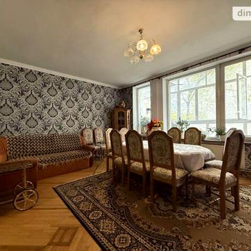Продаж 4к Квартира Самчука Уласа вулиця