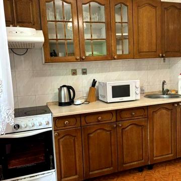 Сдам 3-ох ком. квартиру. Троещина. Деснянский район.Ул.Бальзака 18