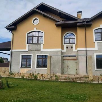 Продам дом Поле Чудес-1, 328м, 20 соток, гараж 144м, пгт М.Даниловка