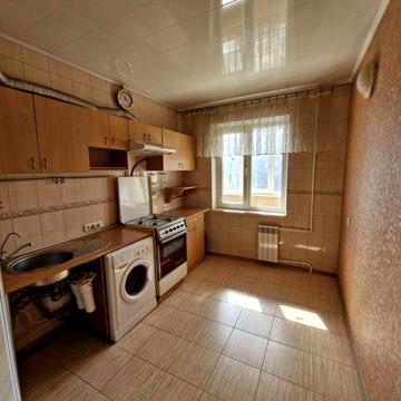 Продаж 3-х кімнатної квартири. Східній-2. Вулиця Лісового.