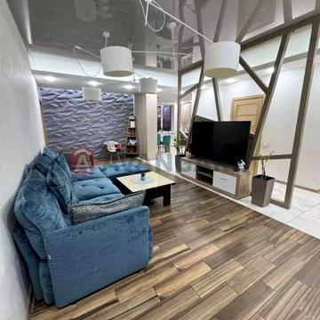 Продам 3 кімнатну квартиру вул.Робоча