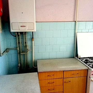 Здам на довгий строк 2 к. квартиру з АО газ. в  районі вокзалу