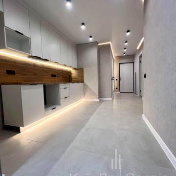 Металургів вул., 35