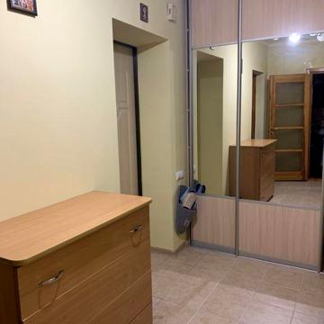2к квартира на Пирогова вільно, АГВ