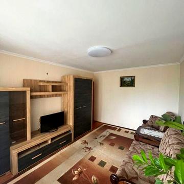 Продаж 2к.кв-ри. вул.Хоткевича 68000 дол. США. З Ремонтом Сихів. Торг!