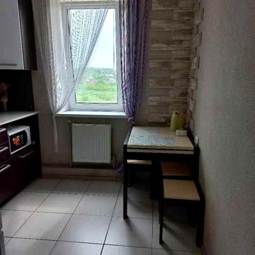 Продам 2х кімнатну квартиру в центрі