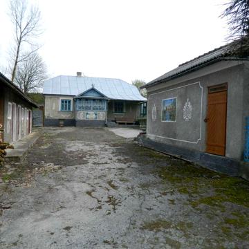 Продається будинок в с.Башуки Кременецького району Тернопільської обл.