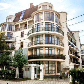 Давида Бурлюка вул. (Гаршина), 5а