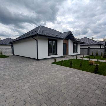 Успішна, 12Т