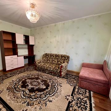 Ревуцького вул., 7-В