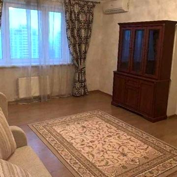 Оренда 1-к , м. Житомирська , можливо з ТВАРИНКАМИ !