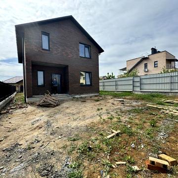 Продаж будинку в чудовій локаціі